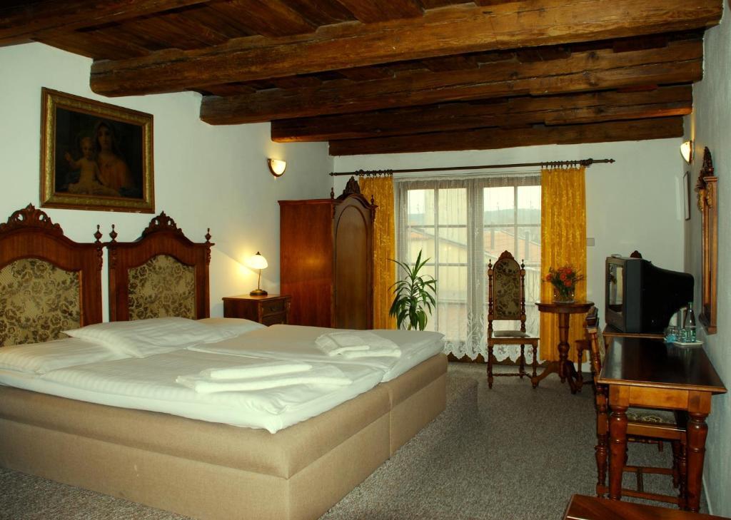 Hotel Zlaty Kohout Mladá Boleslav Camera foto