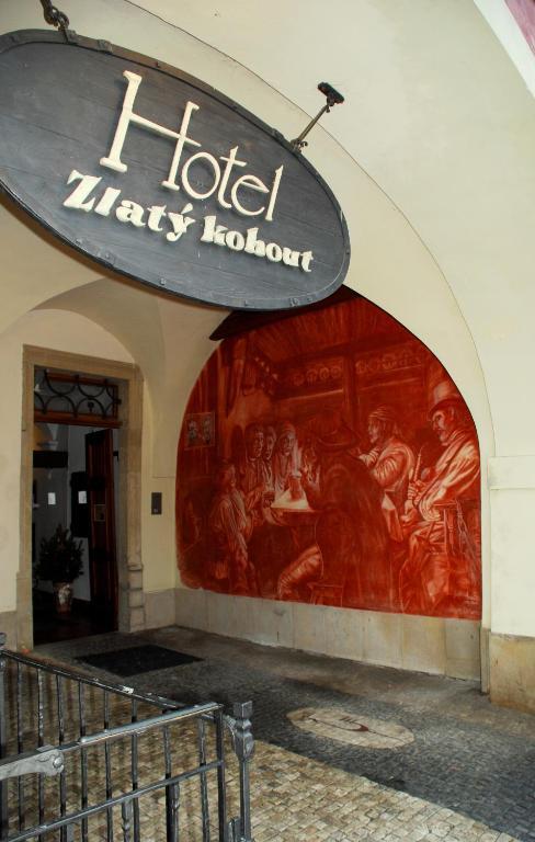 Hotel Zlaty Kohout Mladá Boleslav Esterno foto